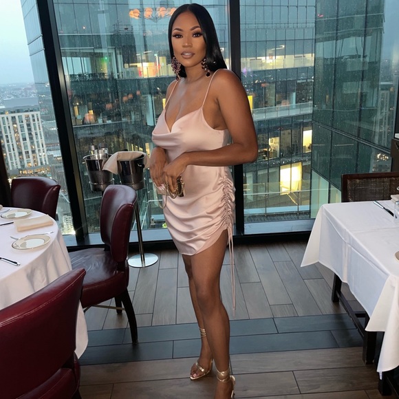 Meet your Posher, Posh - Picture 2 of 2